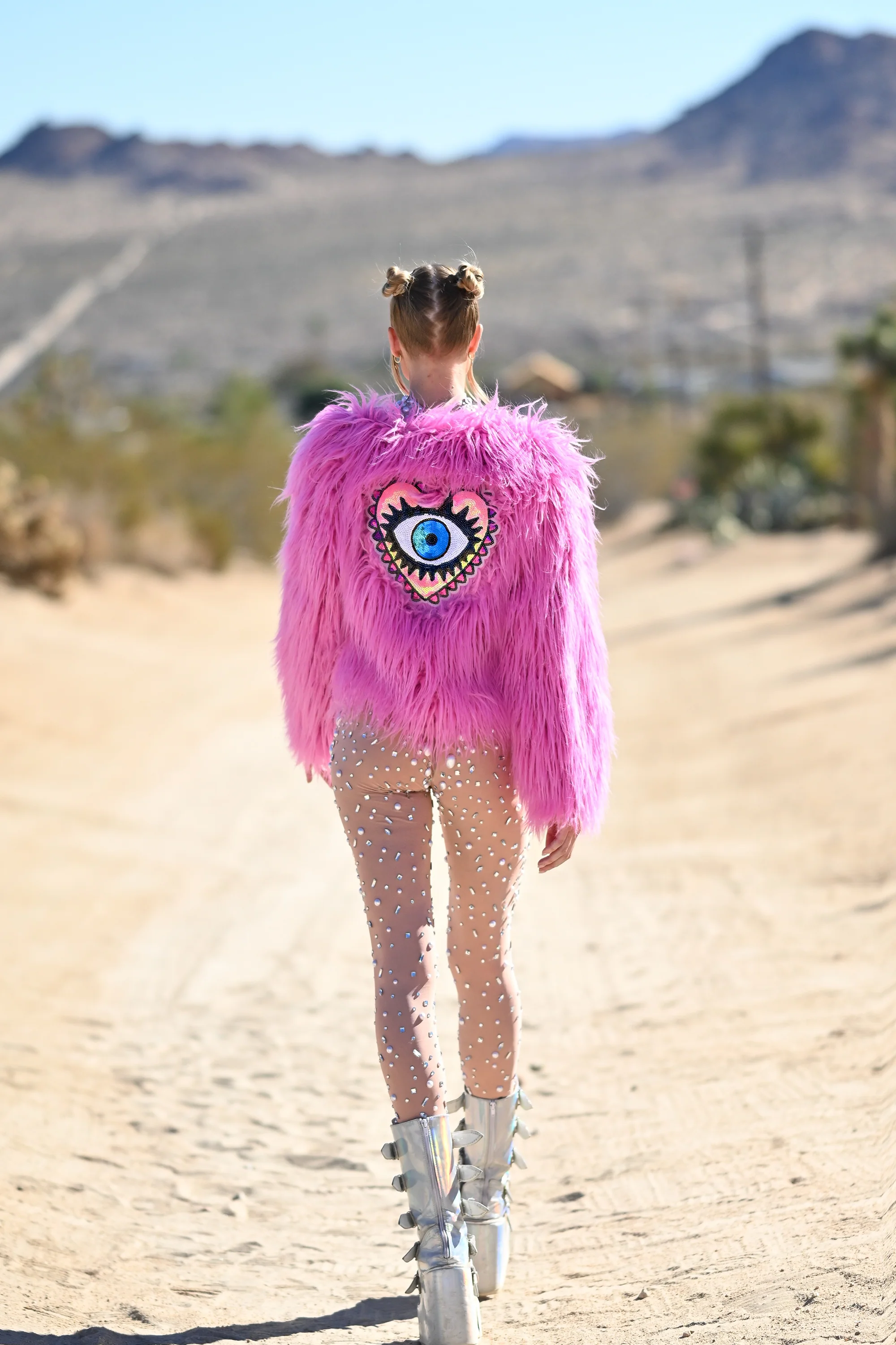 Freya faux fur jacket short pink - Image 7