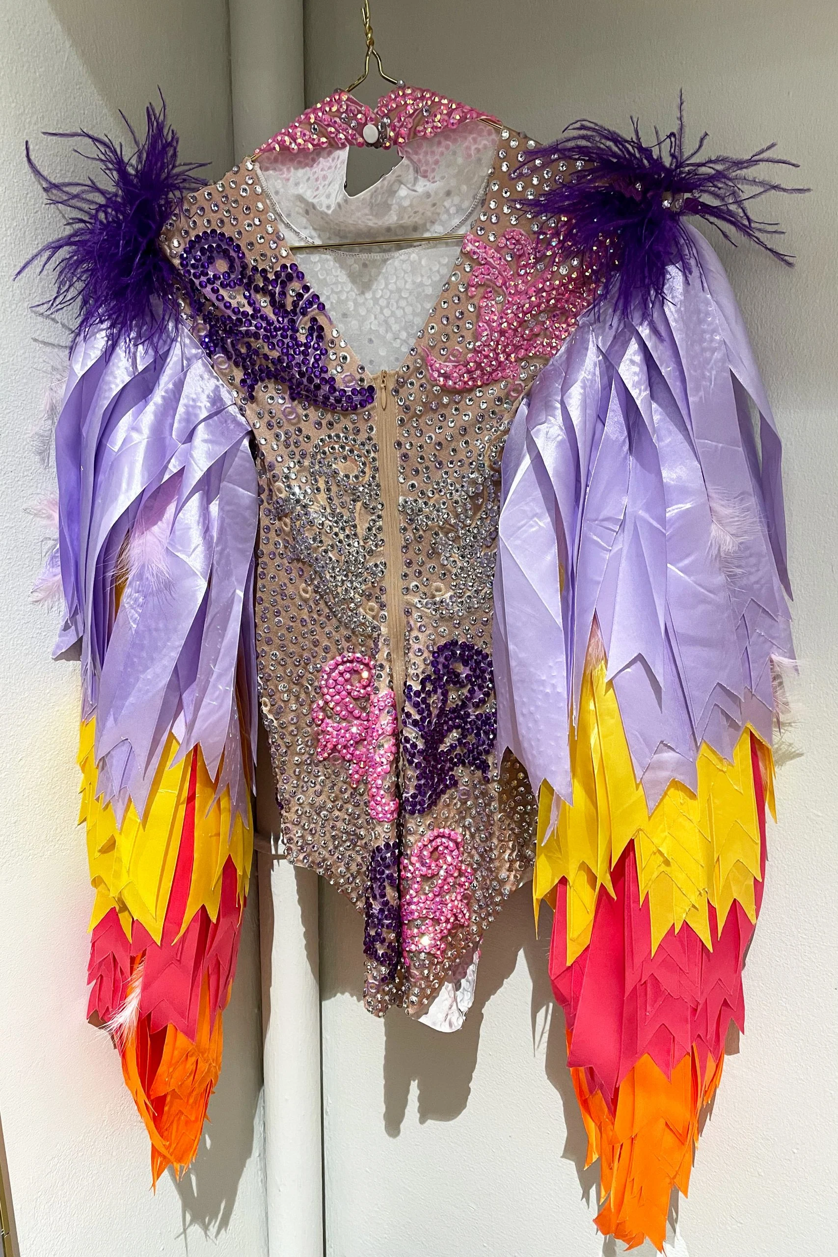 Gaga festival bodysuit feathers - Image 7