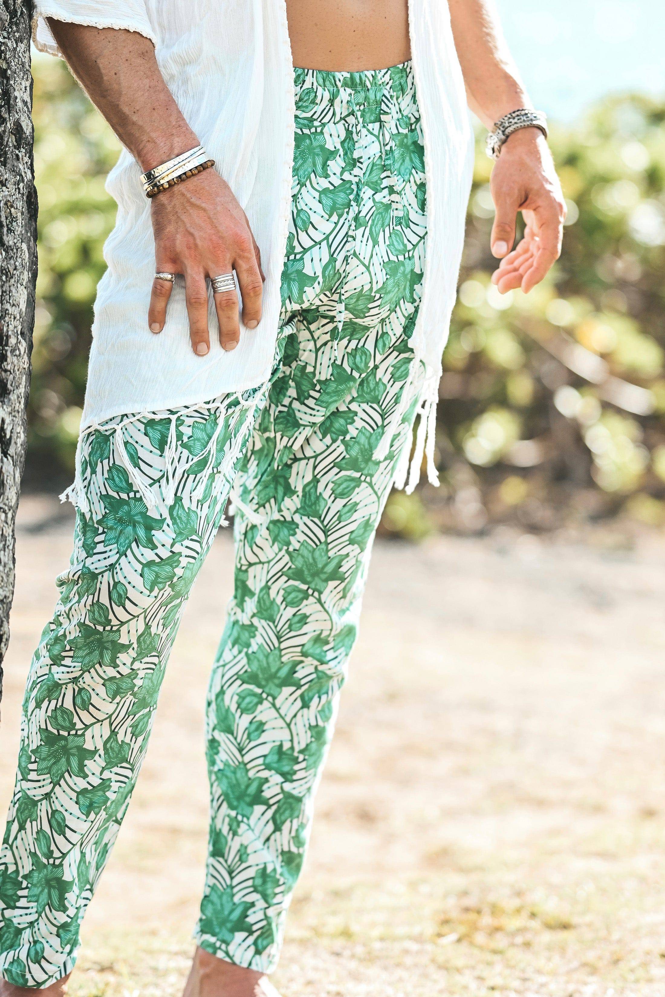 Kauai resort pants green - Image 2