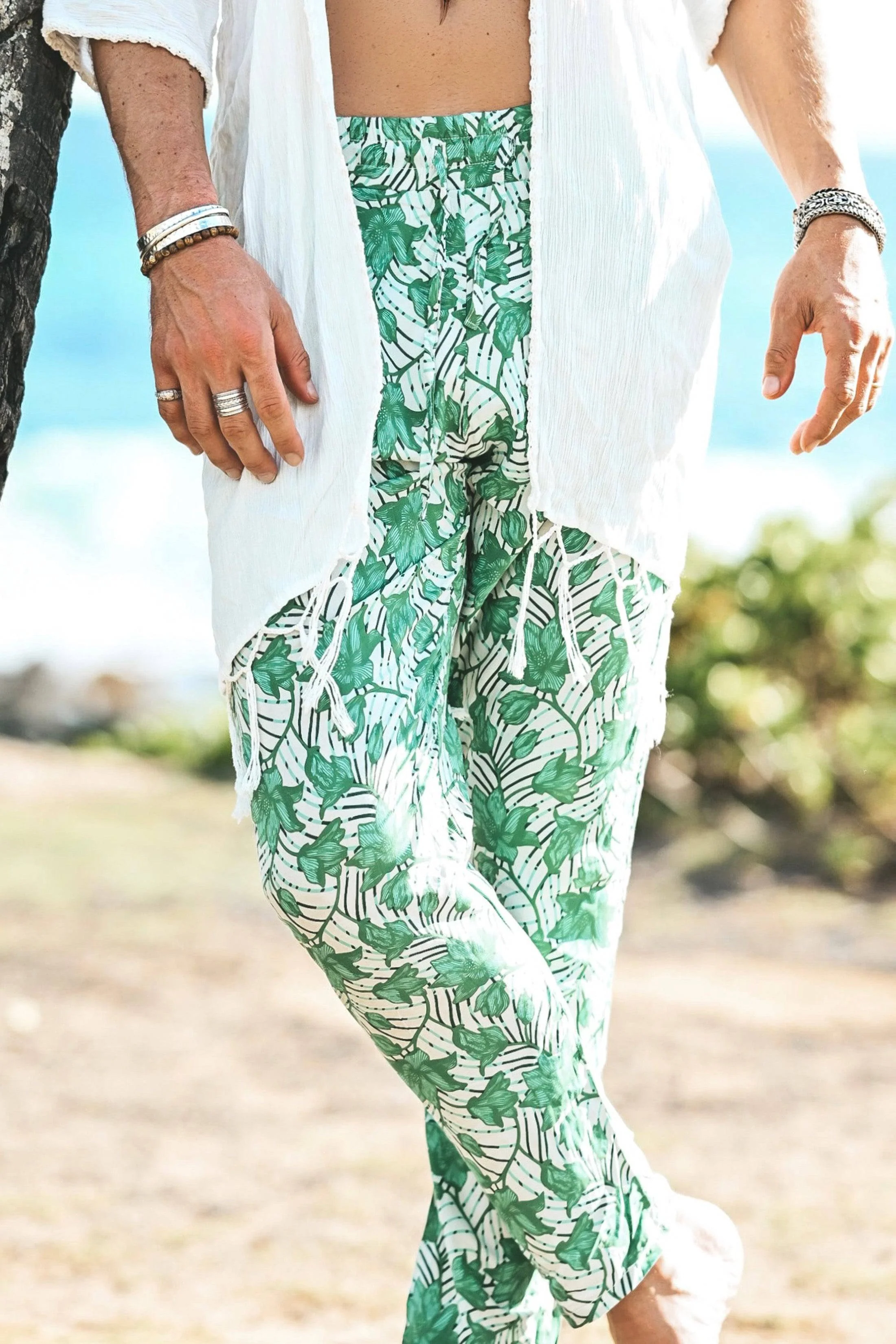 Kauai resort pants green - Image 8