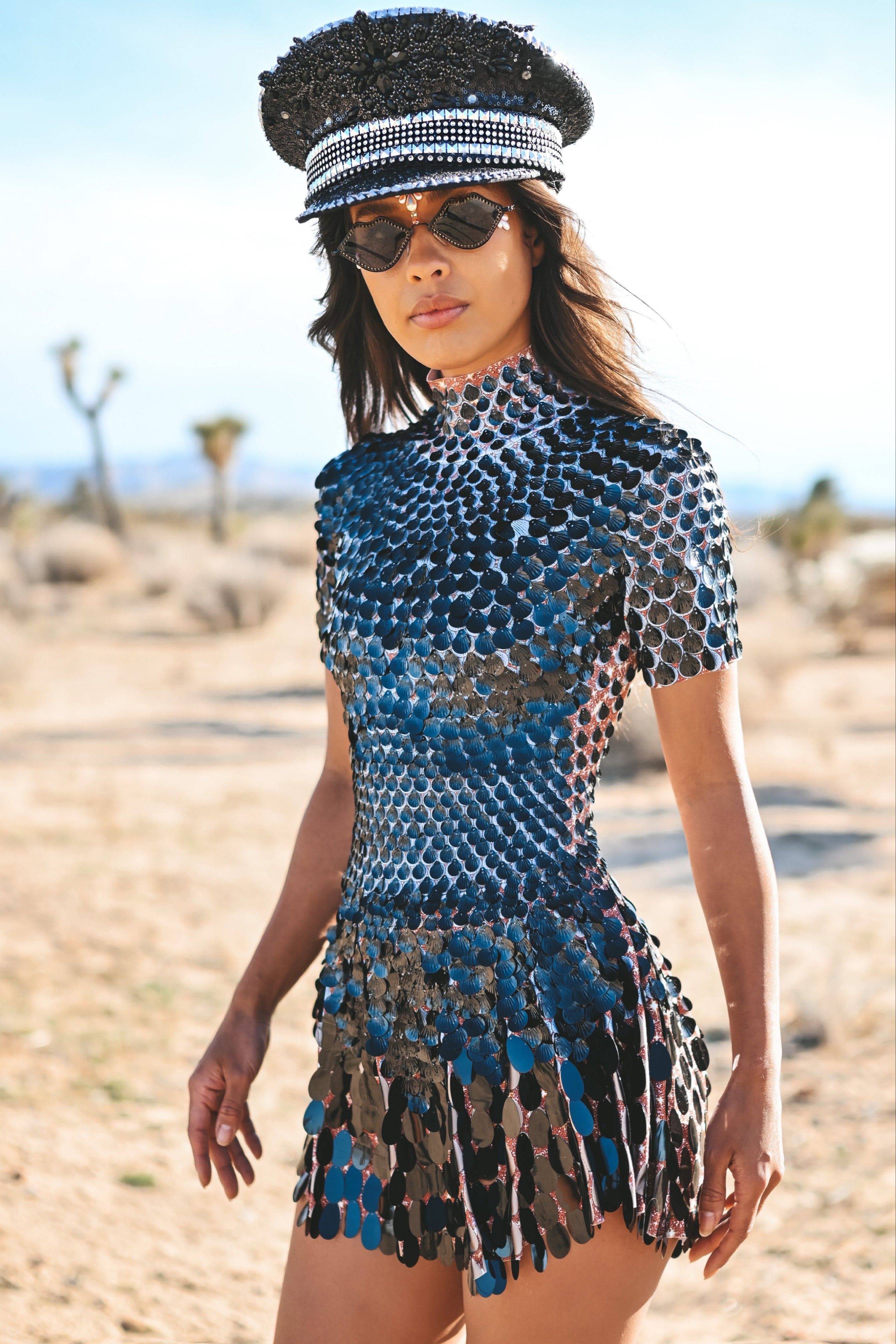 Melanie metallic party dress svart - Image 14