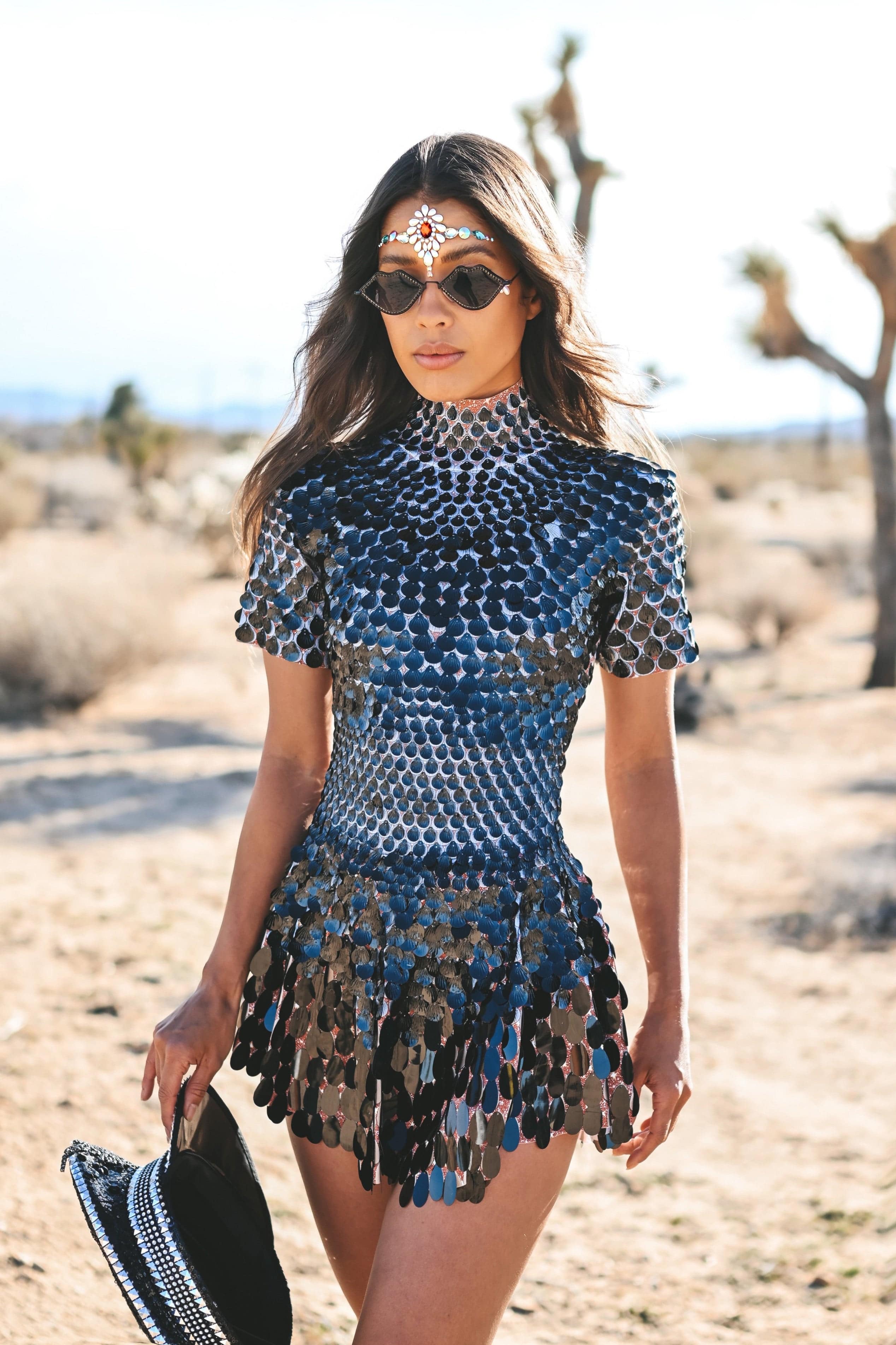 Melanie metallic party dress svart - Image 8