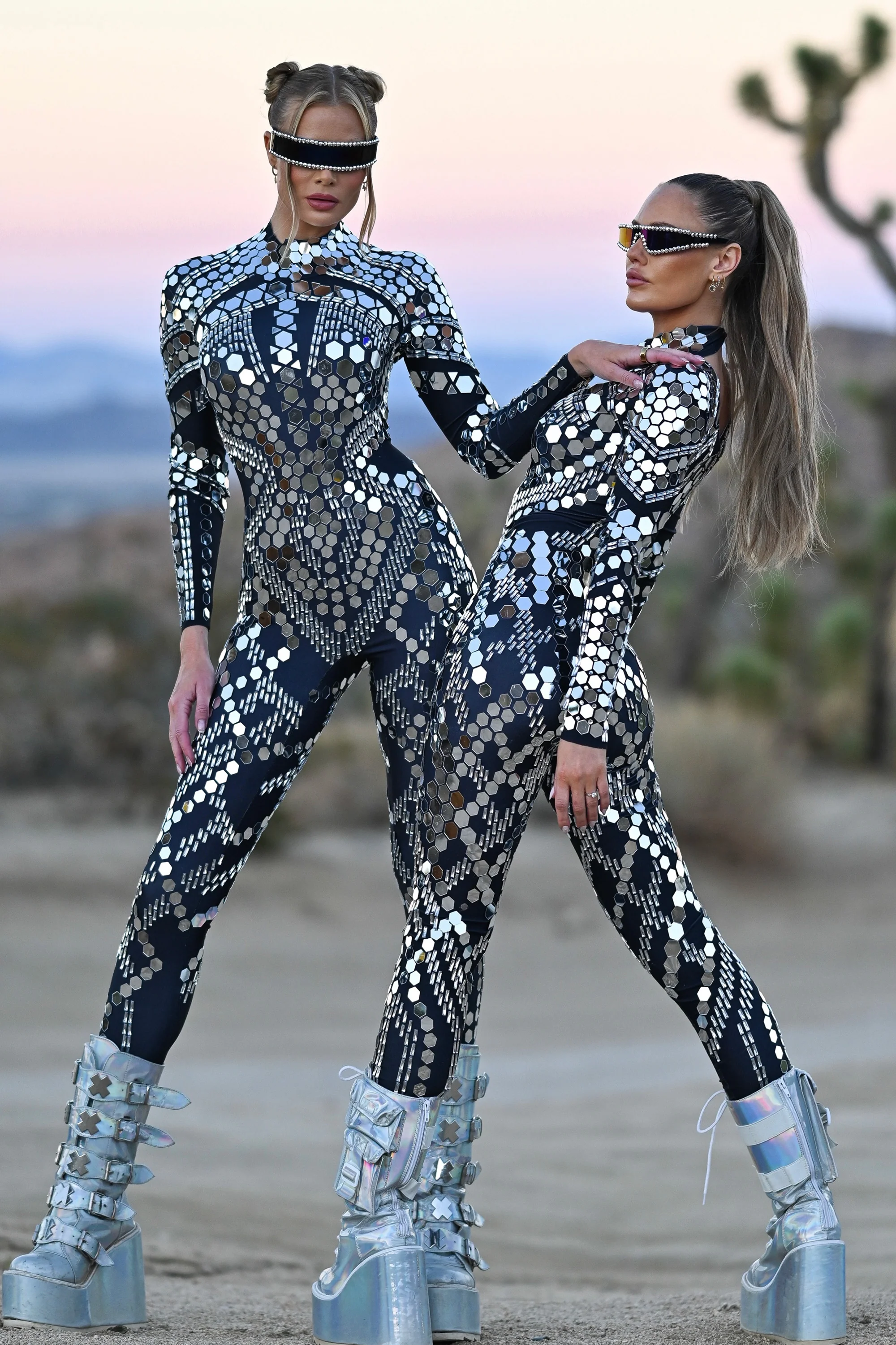 Perla luxury reflective mirror jumpsuit black - Image 7