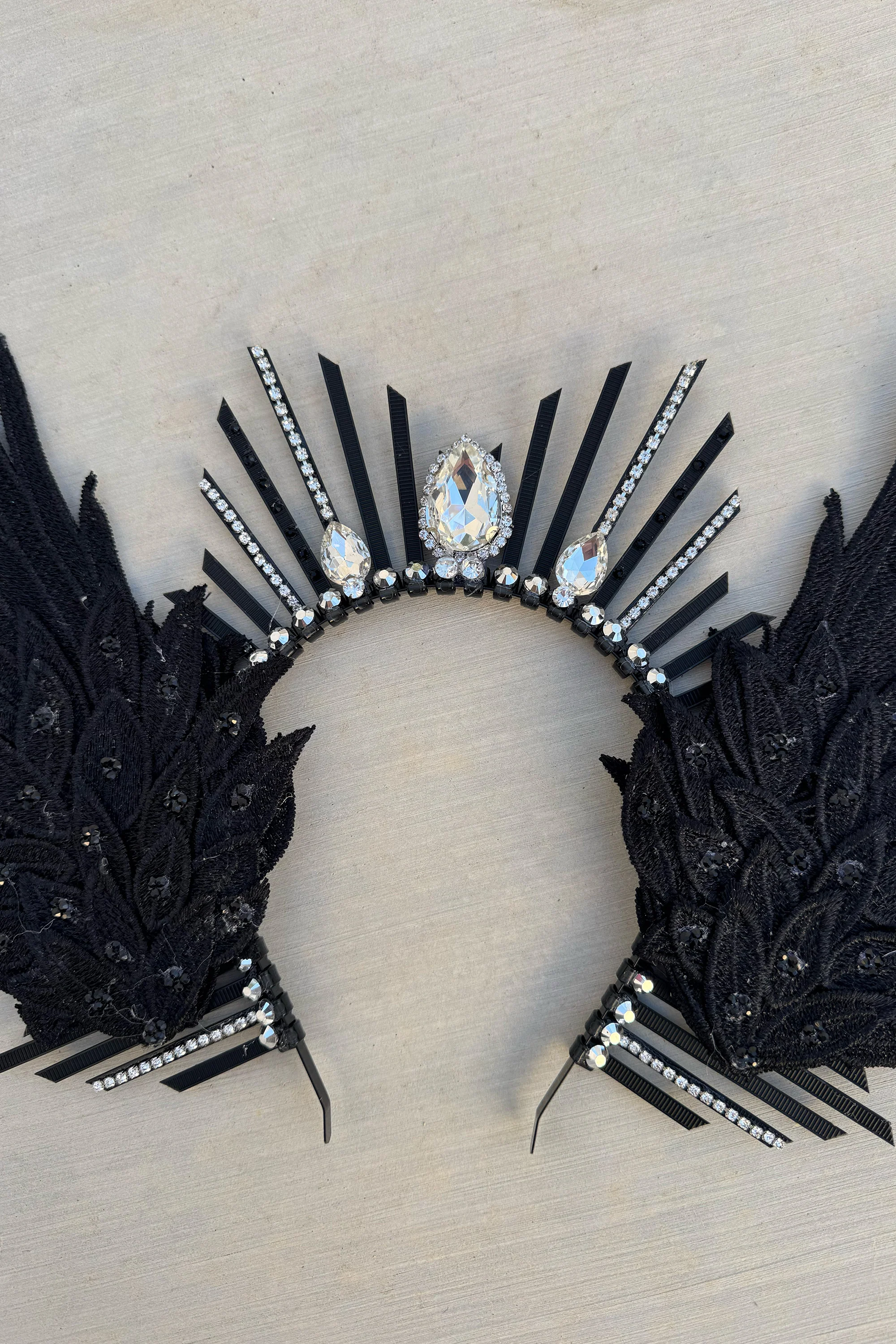 Sola angel crown black - Image 7