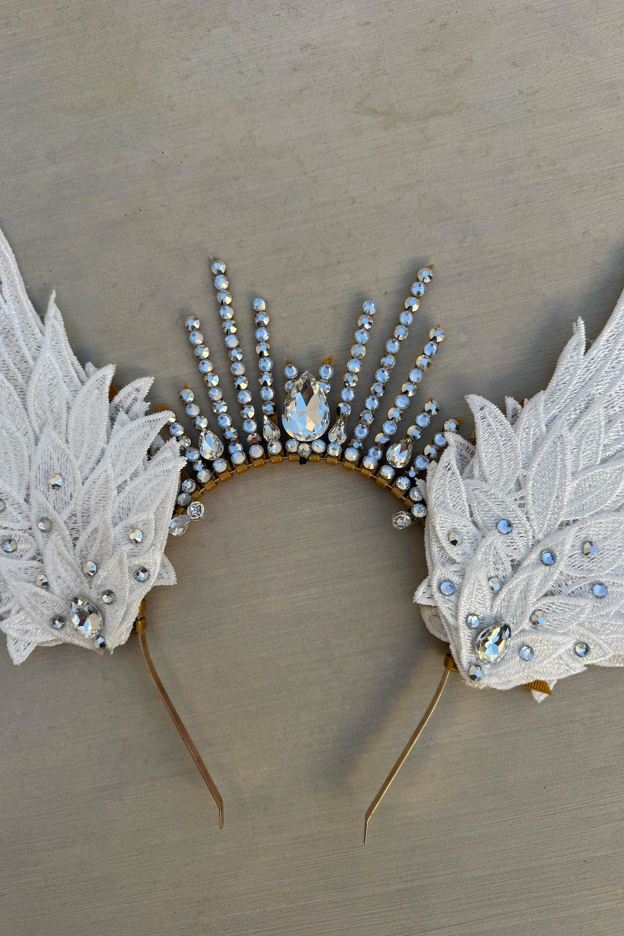 Sola angel crown white - Image 8