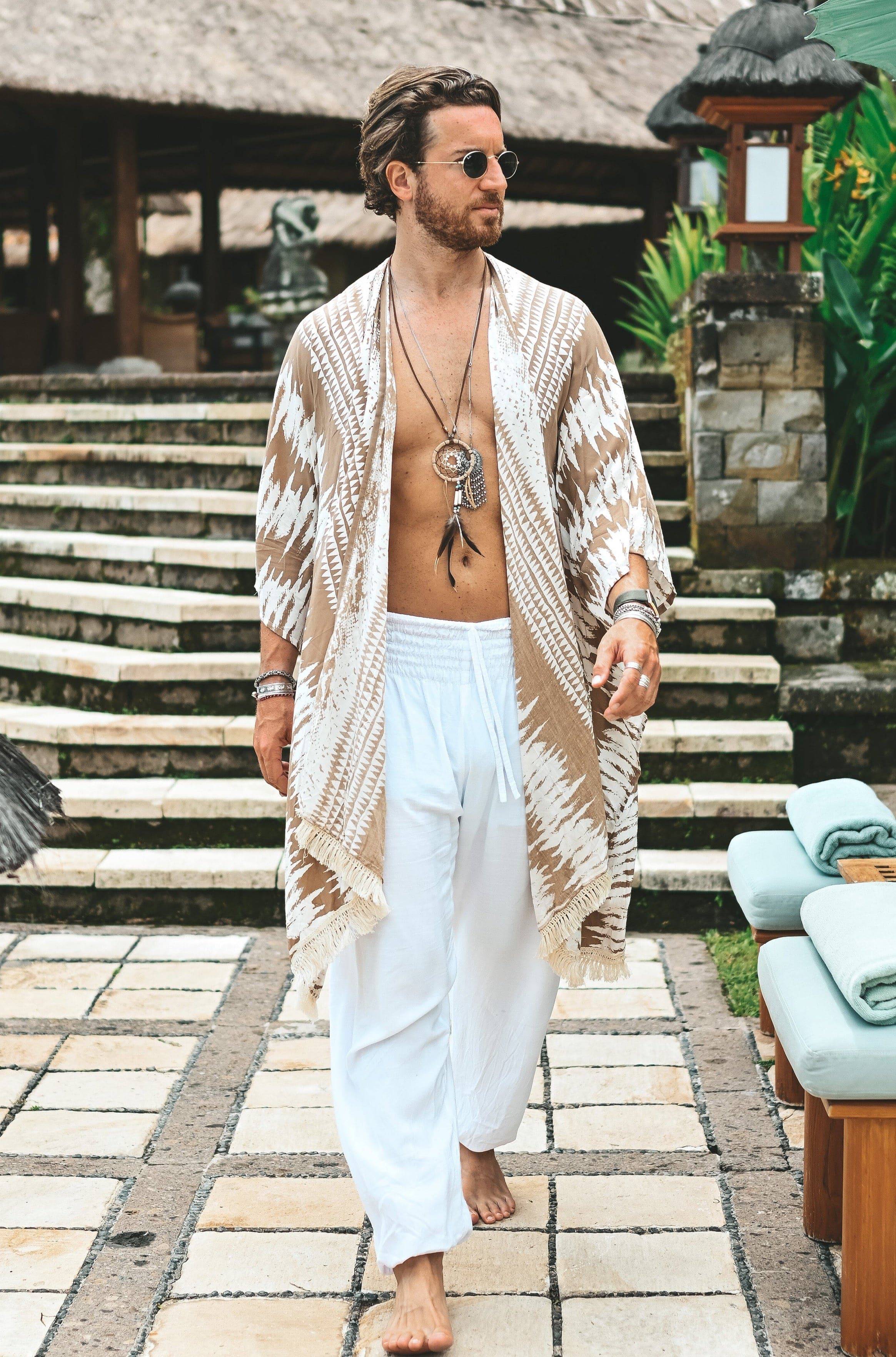 The Amondari Fringe Kimono Beige - Image 4