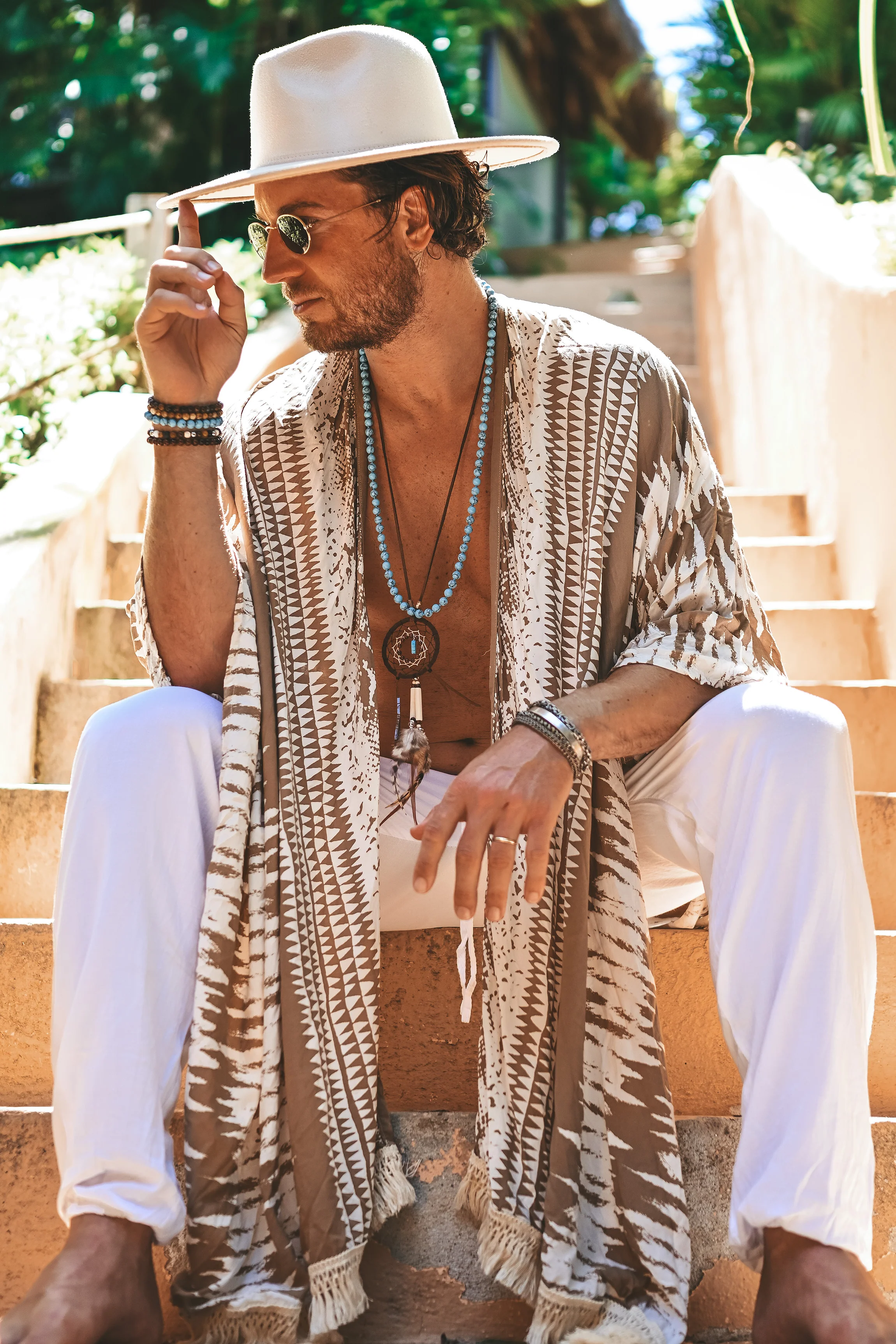 The Amondari Fringe Kimono Beige - Image 7