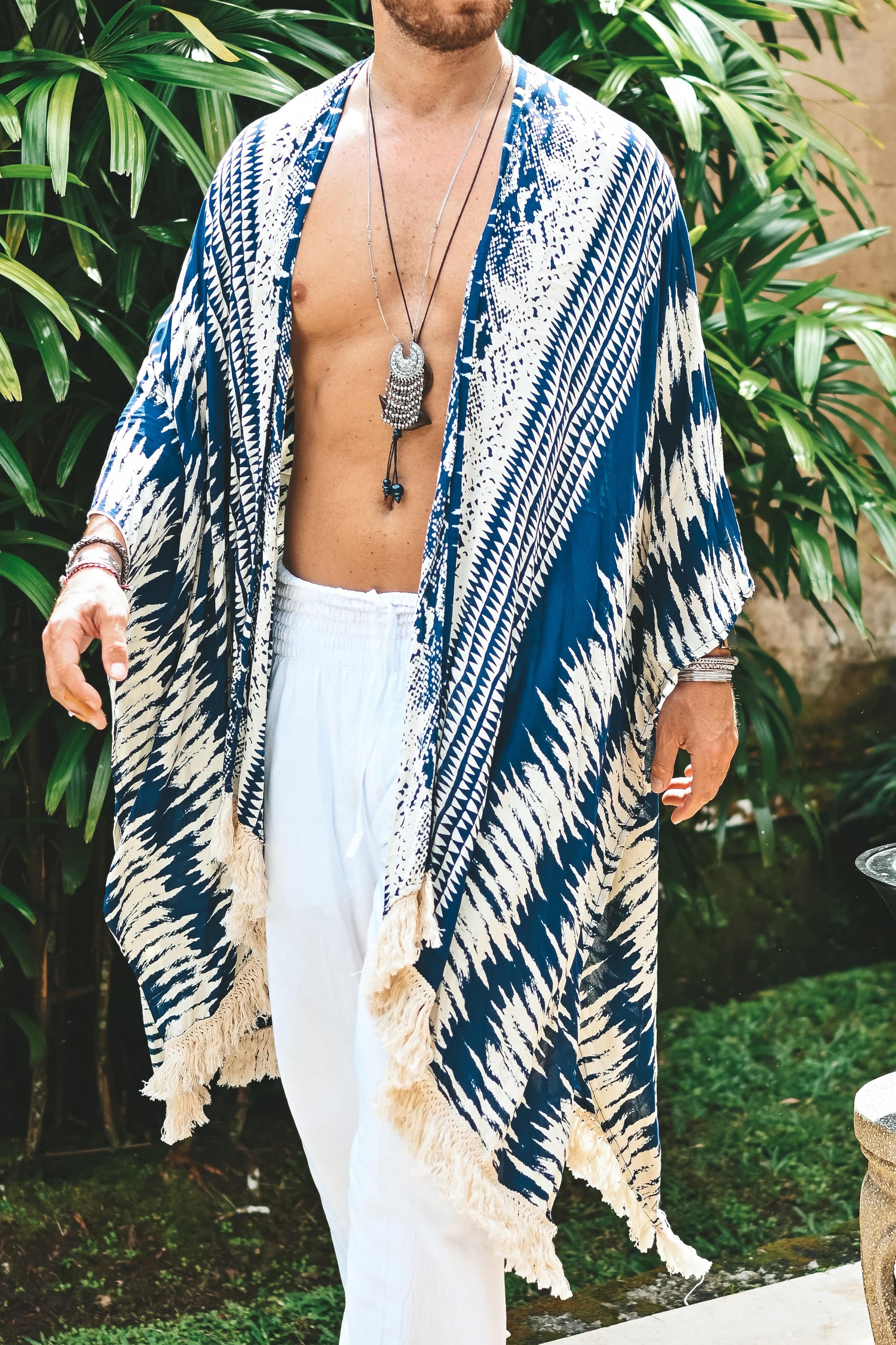 The Amondari Fringe Kimono blue - Image 19