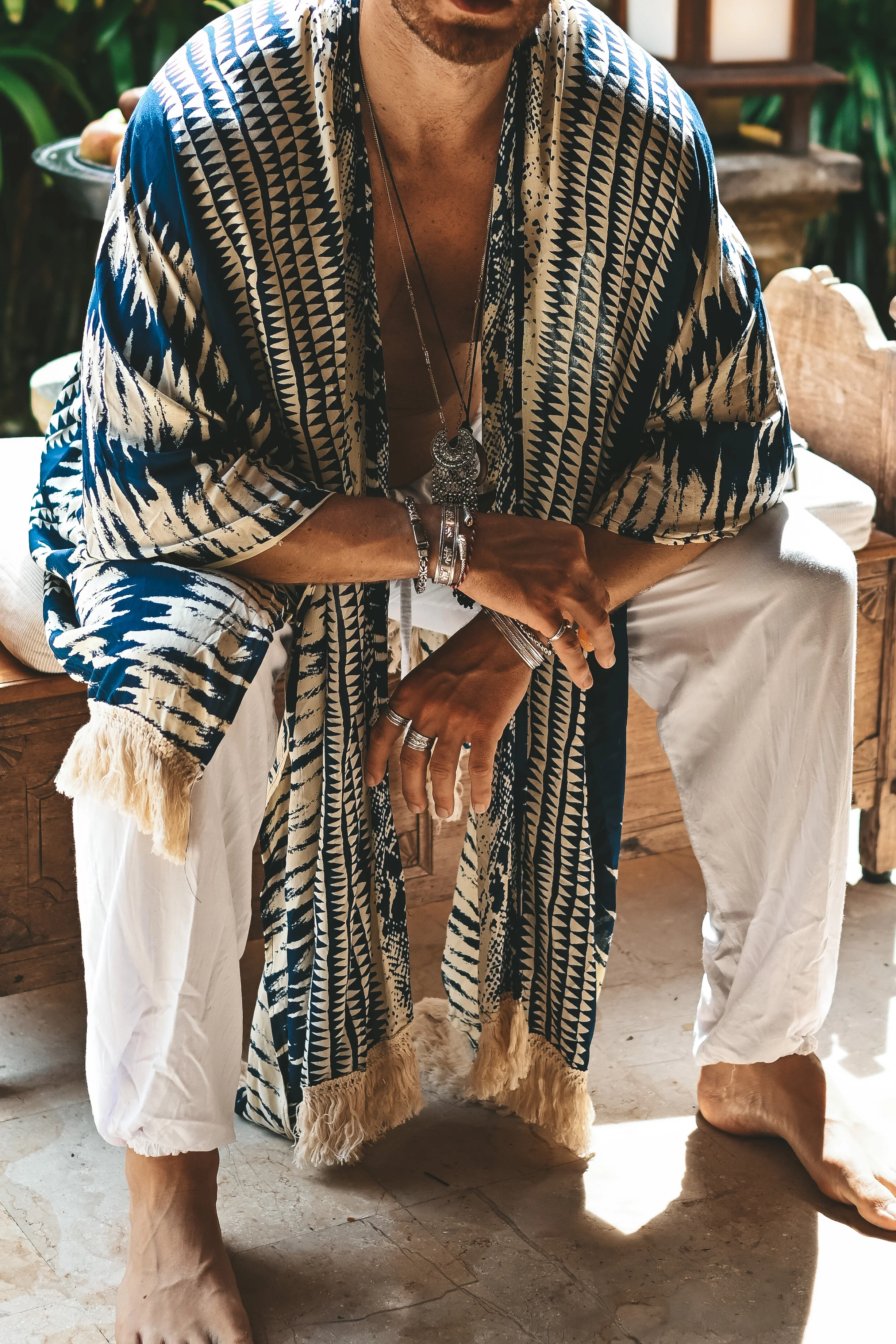 The Amondari Fringe Kimono blue - Image 6