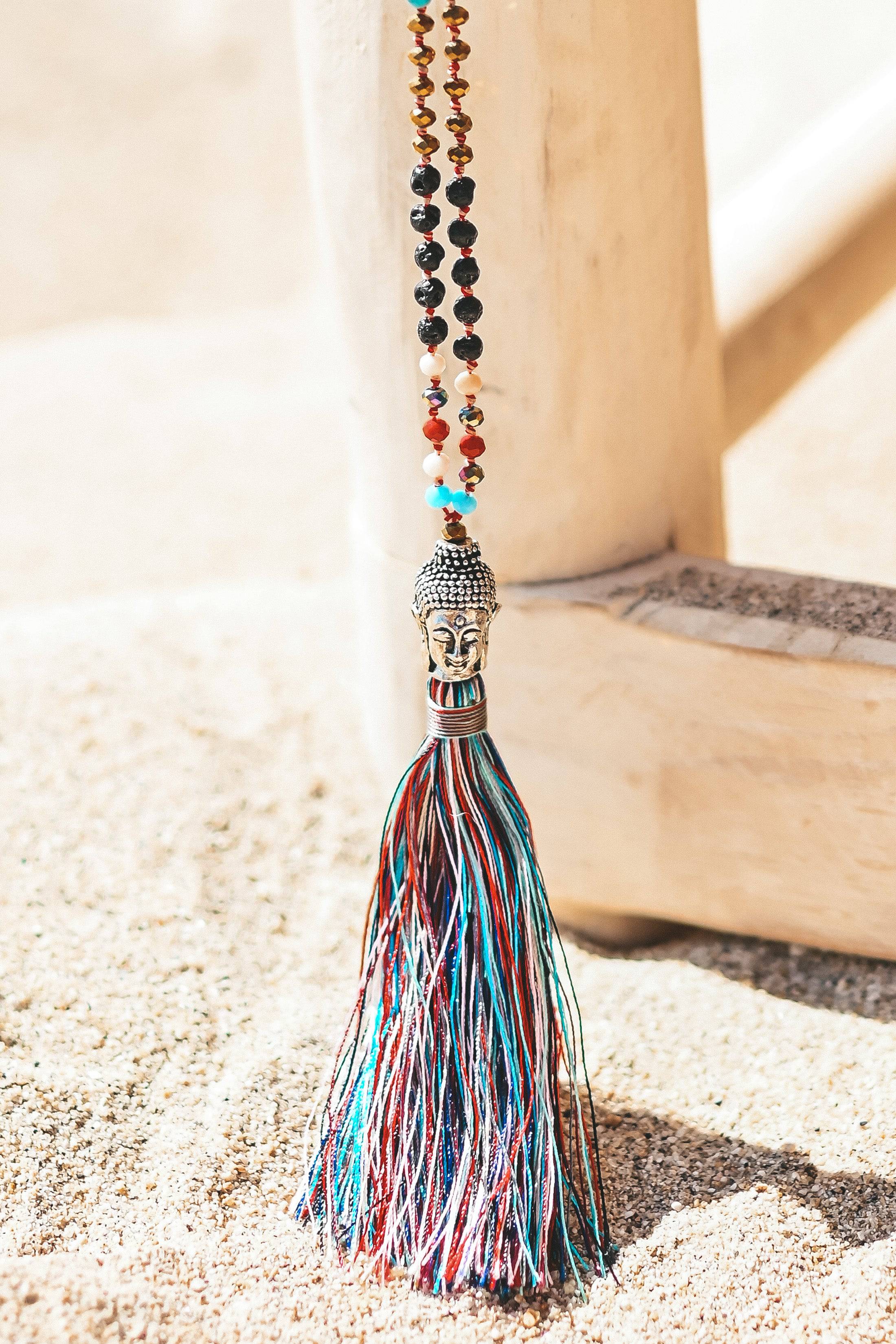 The Buddha Pearl Necklace Multicolour - Image 3